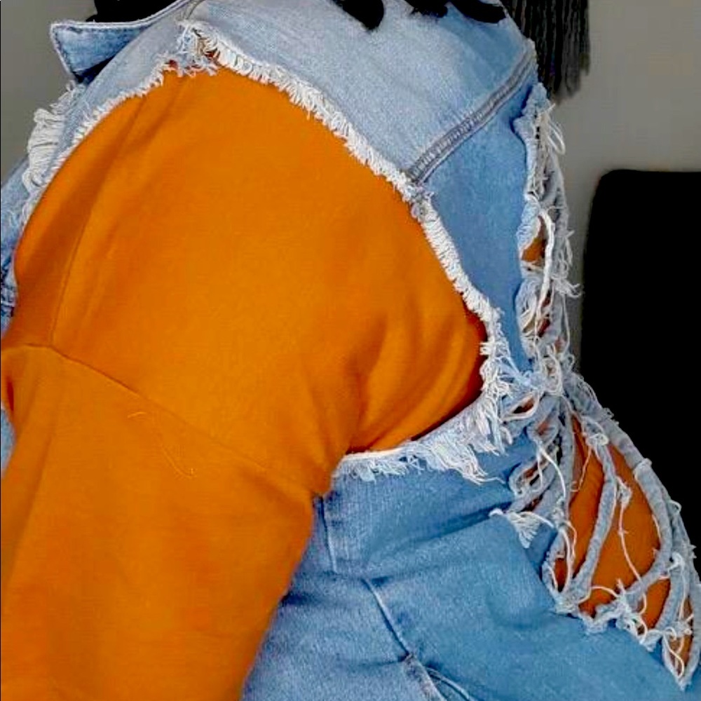 Sleeveless Sliced Denim Jacket
